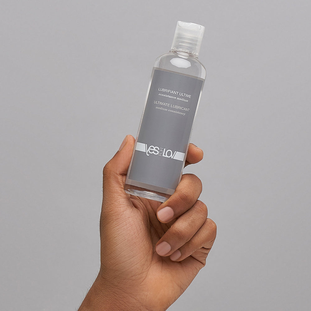 Medium_ultimate_silicone_lubricant_yesforlov.primary_1000x.jpg