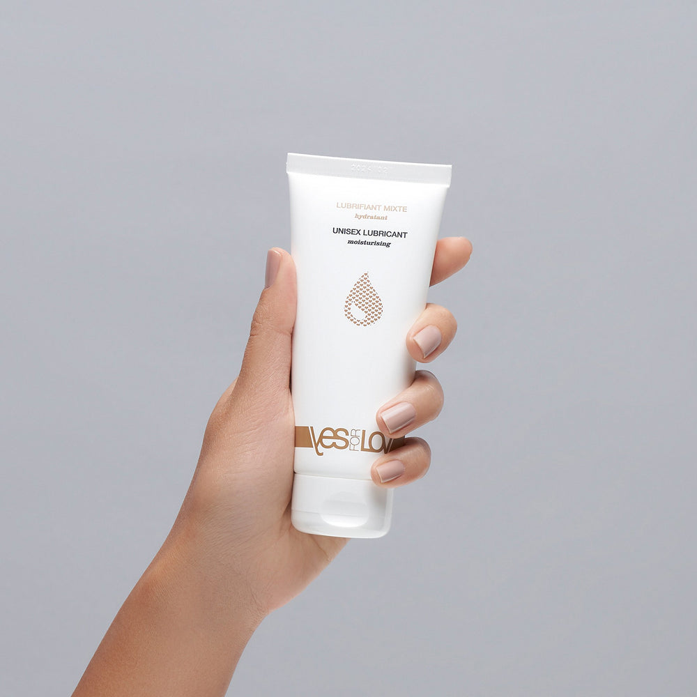 Intimate_moisturising_lubricant_lubrifiant_intime_hydratant_yesforlov.primary_1000x.jpg