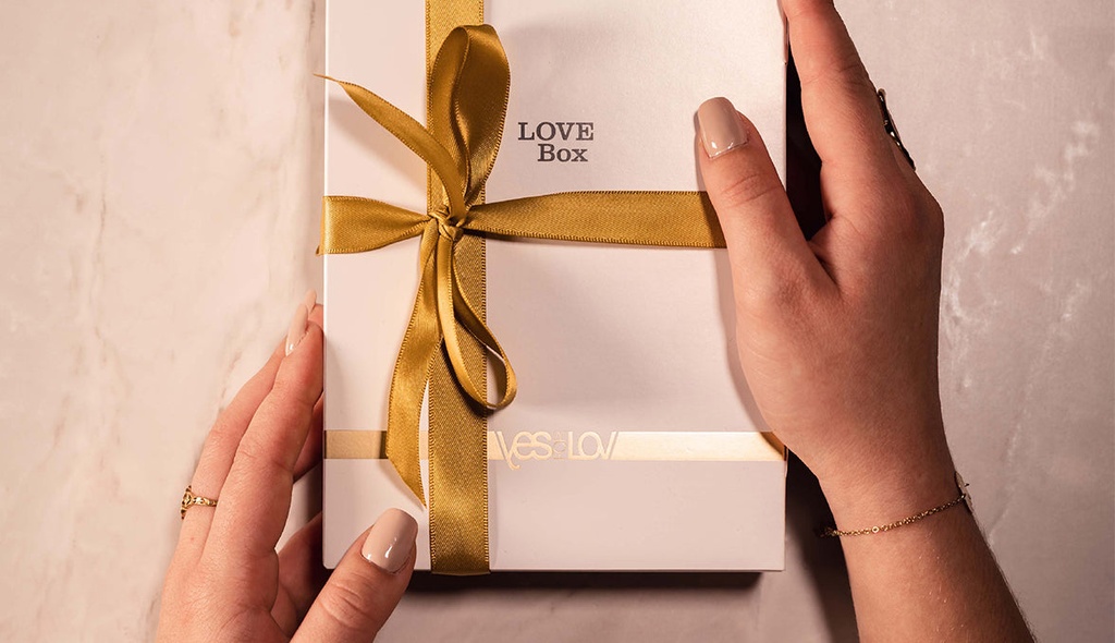 Mise_en_bouche_lovebox.yesforlov.jpg